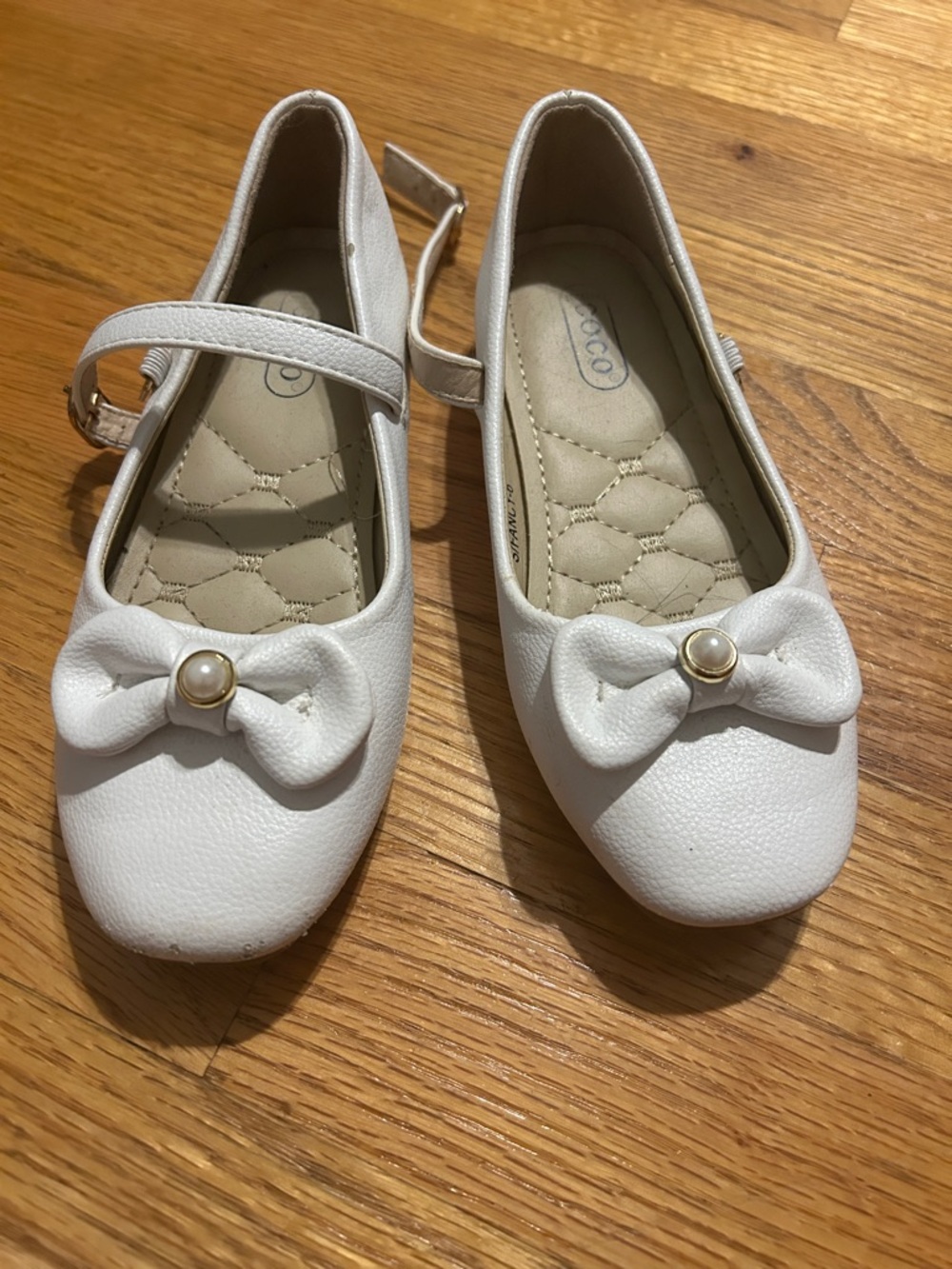 White Mary Jane Flats with Bow and Pearl 11.5